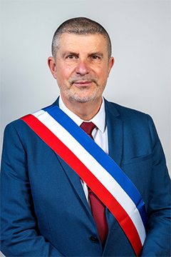M. Raymond SOLIGO
