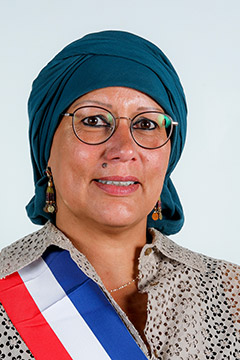 Mme Amandine COSTA